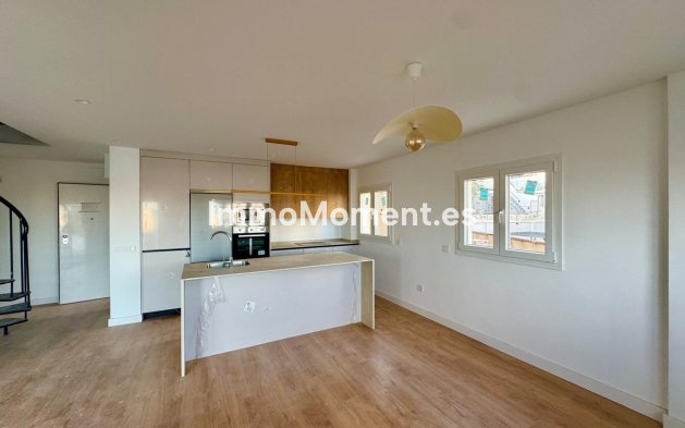 Resale - Apartment - Torremolinos