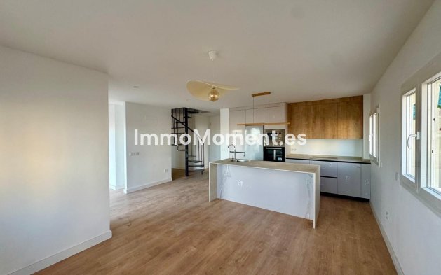 Resale - Apartment - Torremolinos