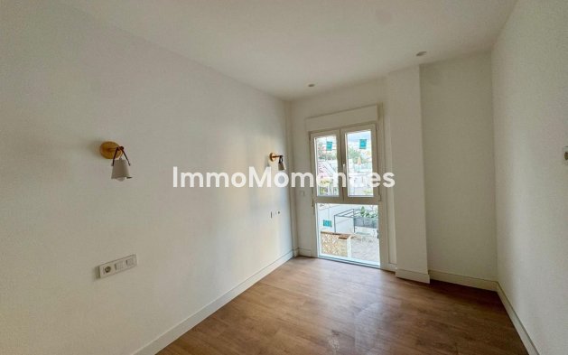 Resale - Apartment - Torremolinos