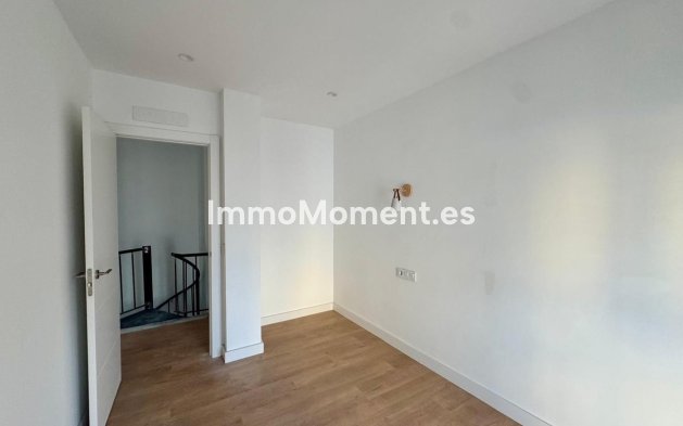 Resale - Apartment - Torremolinos