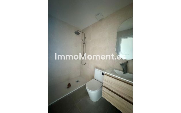 Resale - Apartment - Torremolinos