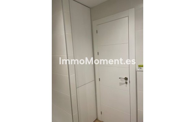 Resale - Apartment - Torremolinos