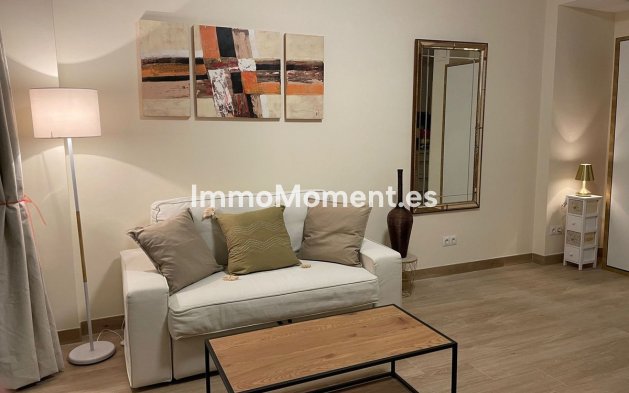 Resale - Apartment - Torremolinos