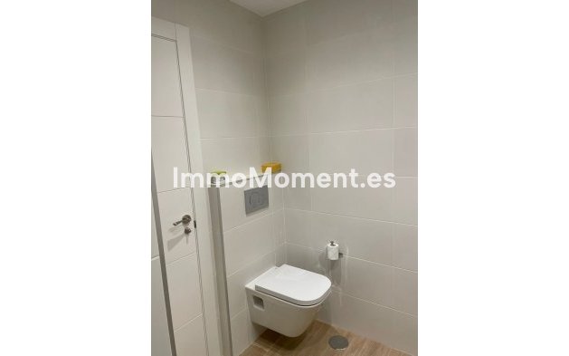 Resale - Apartment - Torremolinos