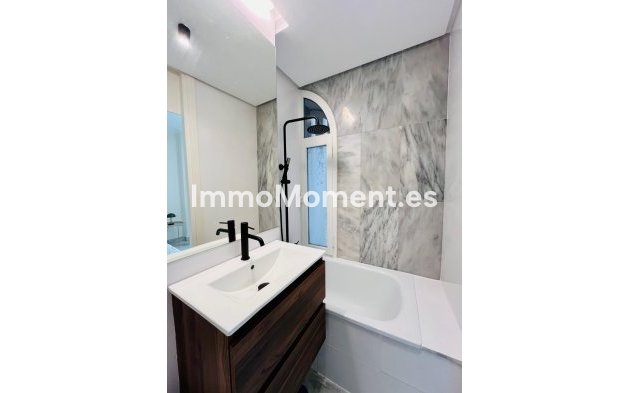Resale - Apartment - Marbella - Marbella Centro