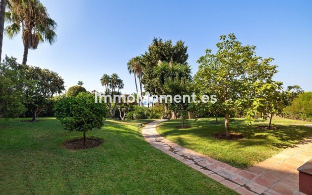 Wiederverkauf - Villa - Benalmadena - Benalmadena Centro