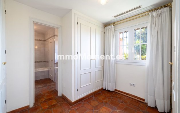 Wiederverkauf - Villa - Benalmadena - Benalmadena Centro