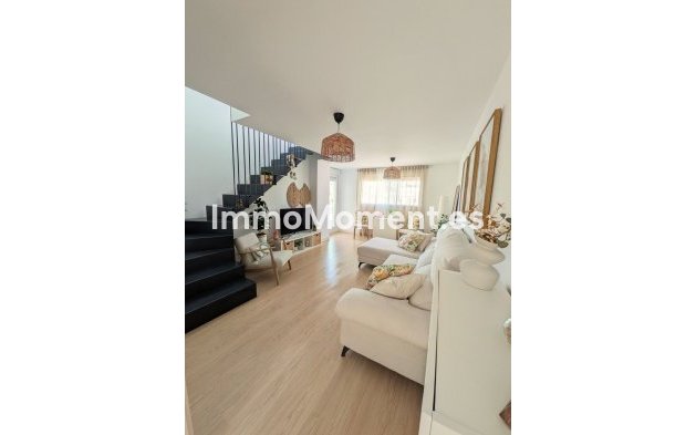 Reventa - Apartamento - Estepona  - Estepona Centro