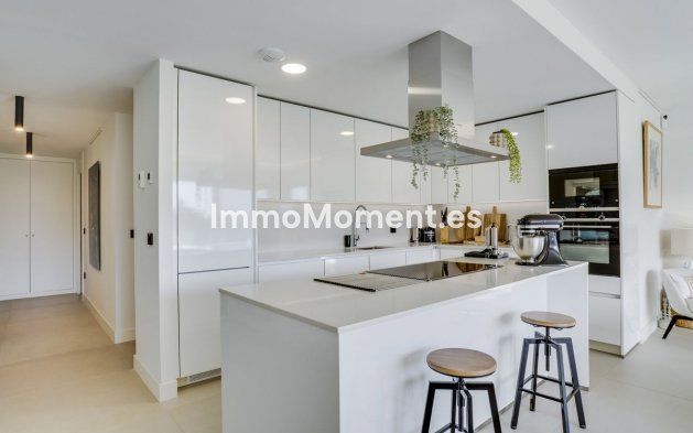 Wiederverkauf - Wohnung - Estepona  - Estepona Centro