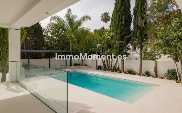 Revente - Villa - Marbella - Guadalmina Alta