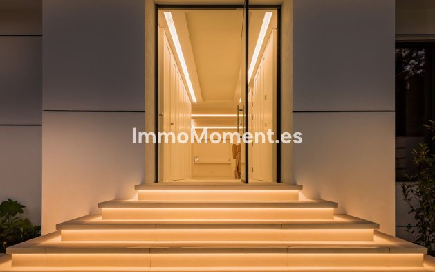 Revente - Villa - Marbella - Guadalmina Alta