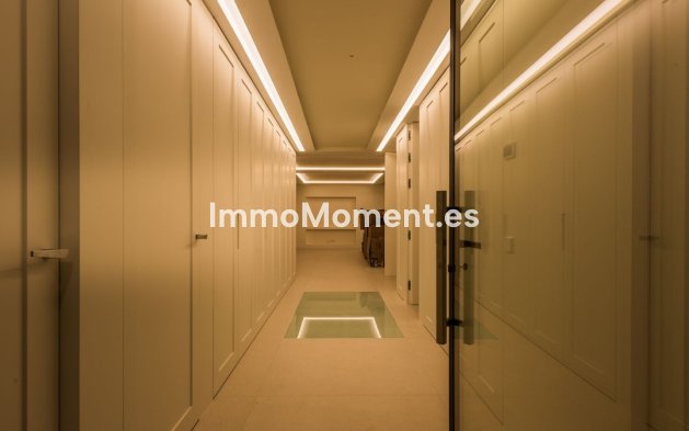 Revente - Villa - Marbella - Guadalmina Alta