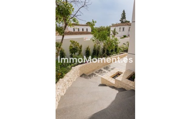 Revente - Villa - Marbella - Guadalmina Alta