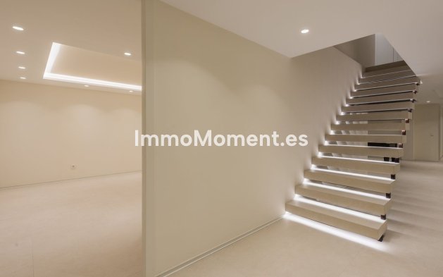 Revente - Villa - Marbella - Guadalmina Alta