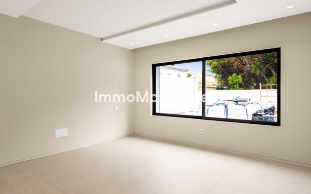 Revente - Villa - Marbella - Guadalmina Alta