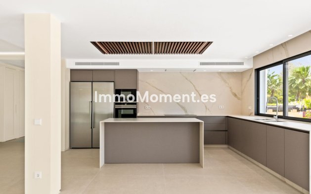 Revente - Villa - Marbella - Guadalmina Alta