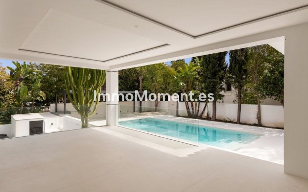 Revente - Villa - Marbella - Guadalmina Alta