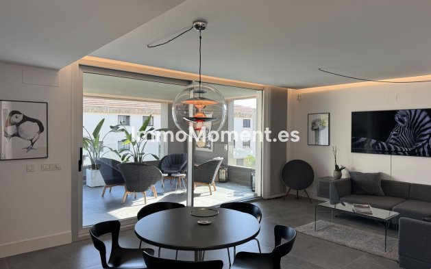 Wiederverkauf - Wohnung - Marbella - Nueva Andalucía