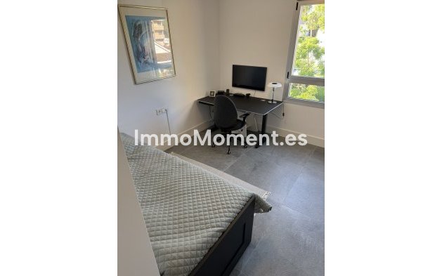 Wiederverkauf - Wohnung - Marbella - Nueva Andalucía