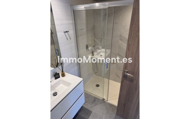 Wiederverkauf - Wohnung - Marbella - Nueva Andalucía