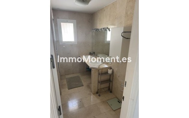 Wiederverkauf - Villa - Marbella - Nueva Andalucía