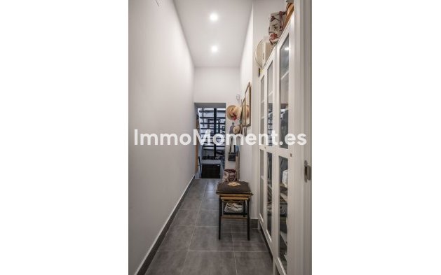 Reventa - Apartamento - Estepona  - Estepona Centro