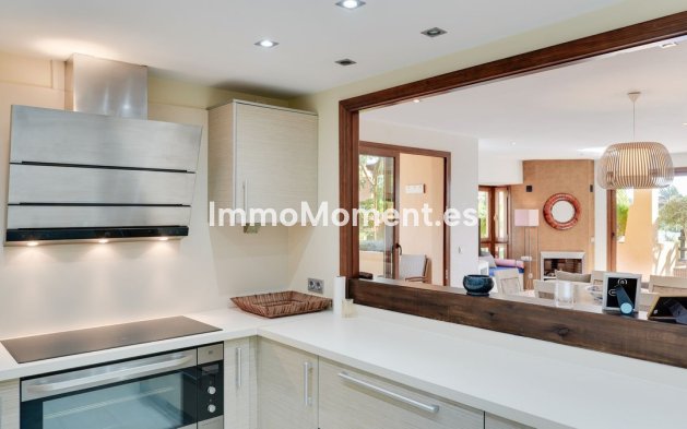 Wiederverkauf - Wohnung - Estepona  - Estepona Centro