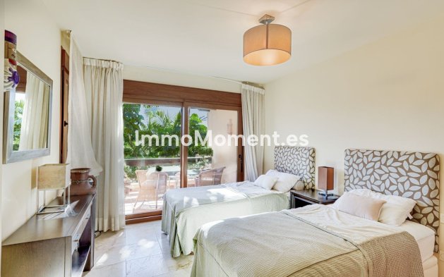 Wiederverkauf - Wohnung - Estepona  - Estepona Centro