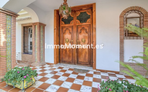 Revente - Villa - Benalmadena - Benalmadena Centro