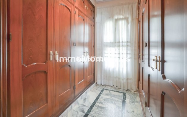 Revente - Villa - Benalmadena - Benalmadena Centro