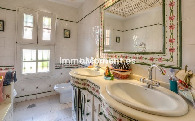 Revente - Villa - Benalmadena - Benalmadena Centro