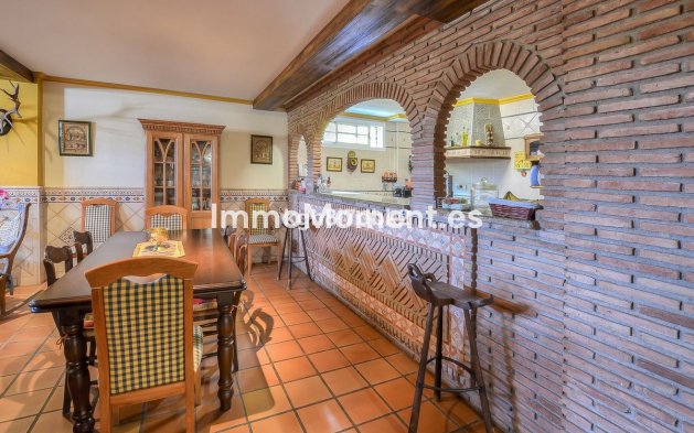 Revente - Villa - Benalmadena - Benalmadena Centro