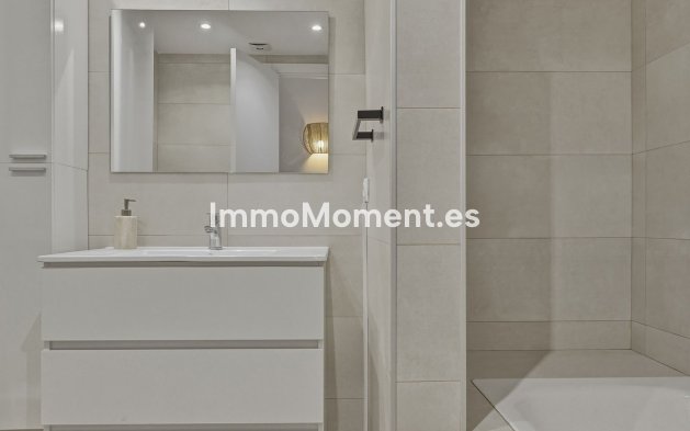 Reventa - Villa - Marbella - Cabopino