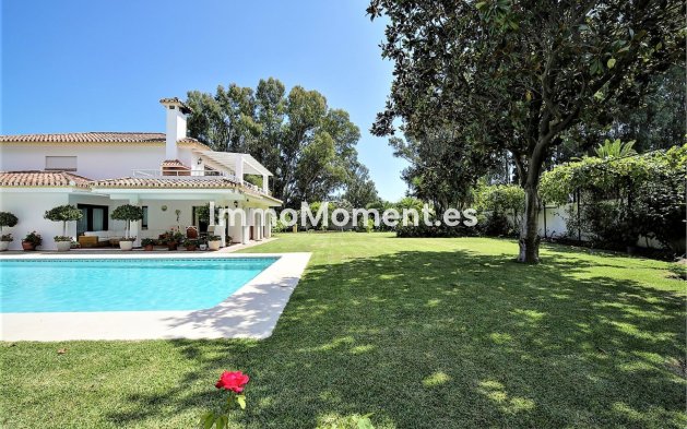 Reventa - Villa - Estepona  - New Golden Mile