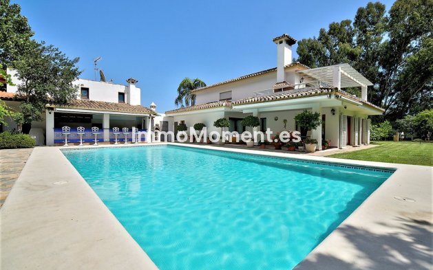 Reventa - Villa - Estepona  - New Golden Mile