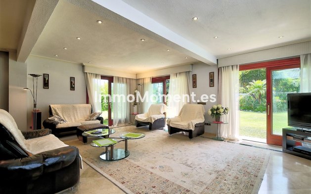 Reventa - Villa - Estepona  - New Golden Mile