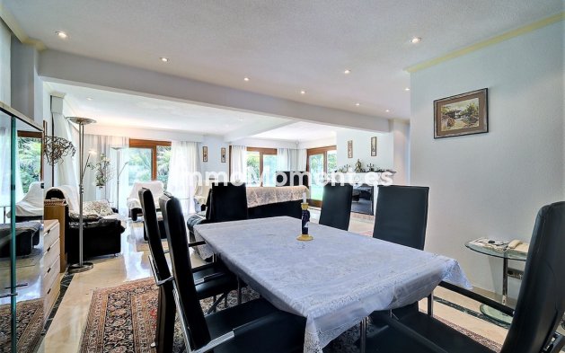 Reventa - Villa - Estepona  - New Golden Mile