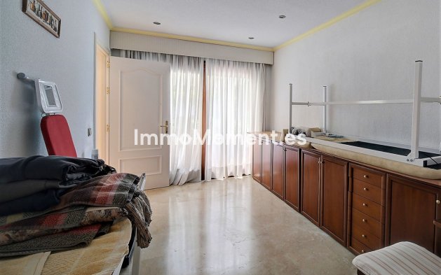 Reventa - Villa - Estepona  - New Golden Mile