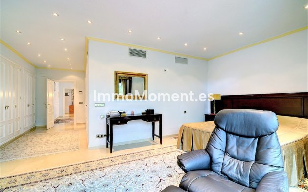 Reventa - Villa - Estepona  - New Golden Mile