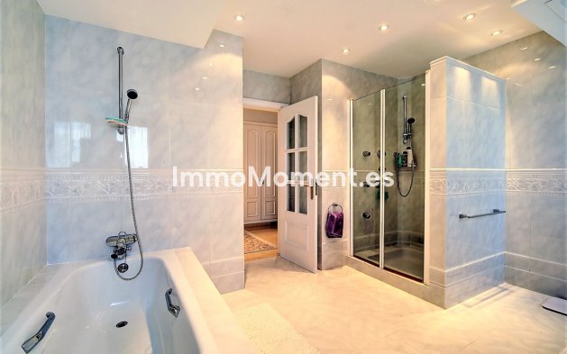 Reventa - Villa - Estepona  - New Golden Mile