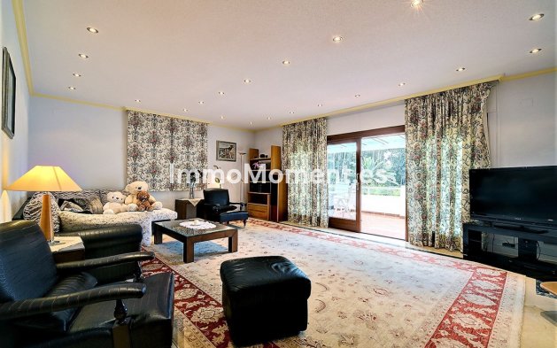 Reventa - Villa - Estepona  - New Golden Mile