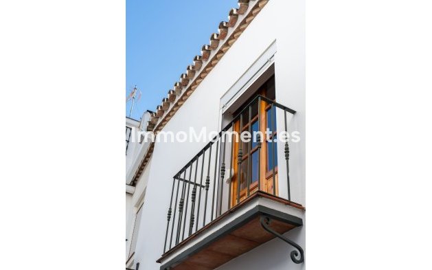 Revente - Maison mitoyenne - Estepona  - Estepona Centro