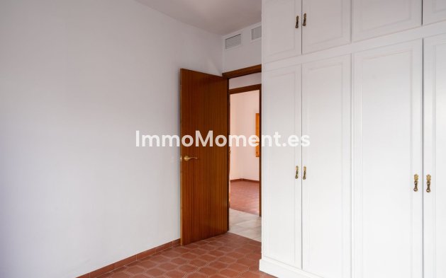 Revente - Maison mitoyenne - Estepona  - Estepona Centro