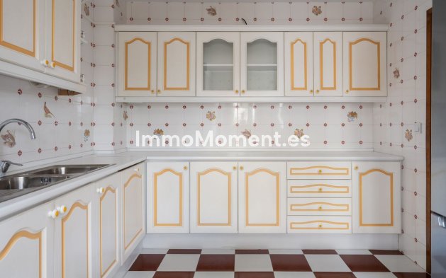 Revente - Maison mitoyenne - Estepona  - Estepona Centro