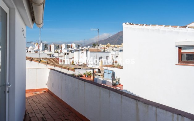 Revente - Maison mitoyenne - Estepona  - Estepona Centro