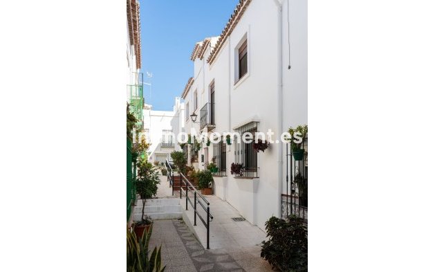 Revente - Maison mitoyenne - Estepona  - Estepona Centro