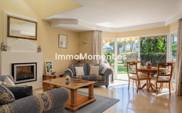 Bestaande woning - Geschakelde woning - Estepona  - New Golden Mile