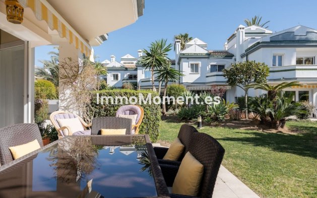 Bestaande woning - Geschakelde woning - Estepona  - New Golden Mile