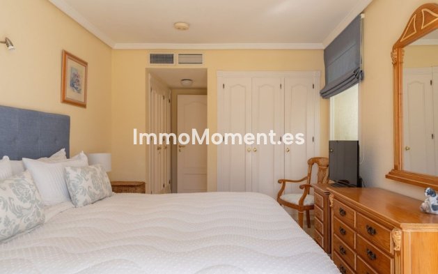 Bestaande woning - Geschakelde woning - Estepona  - New Golden Mile