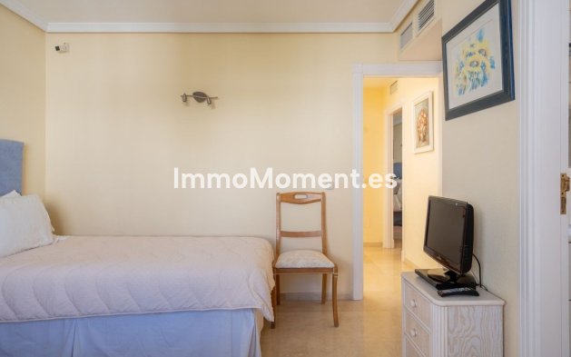 Bestaande woning - Geschakelde woning - Estepona  - New Golden Mile